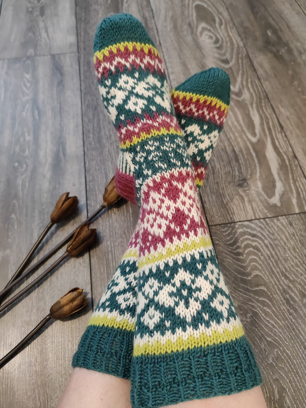 Fredja-sukat, neuleohje