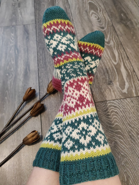 Fredja-sukat, neuleohje