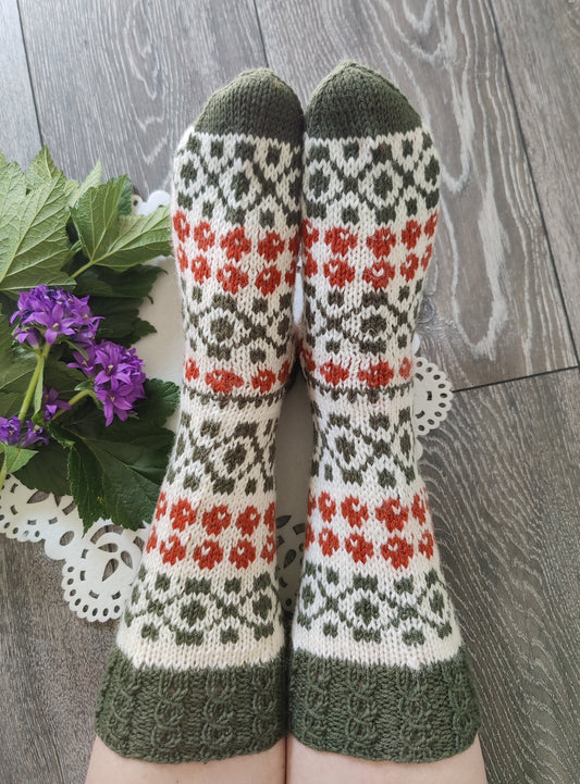 Hilla-Maria-sukat, neuleohje