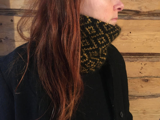 Honey B-kauluri, neuleohje