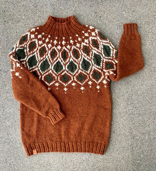 Inkeri-villapaita, neuleohje