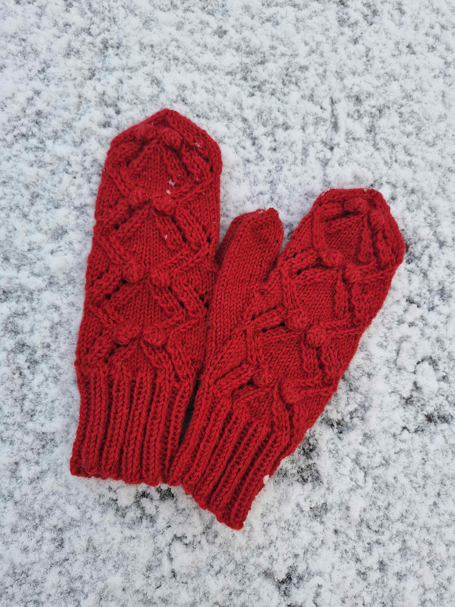 Jouluaamun taika-lapaset, neuleohje