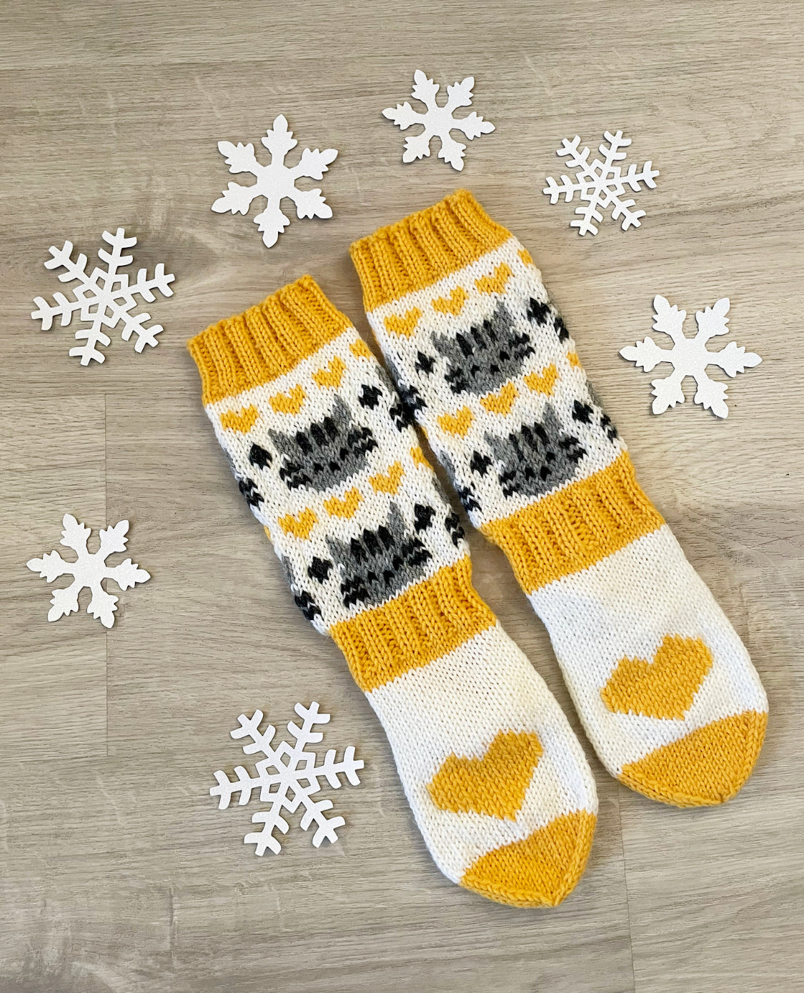 Kisut-villasukat, neuleohje