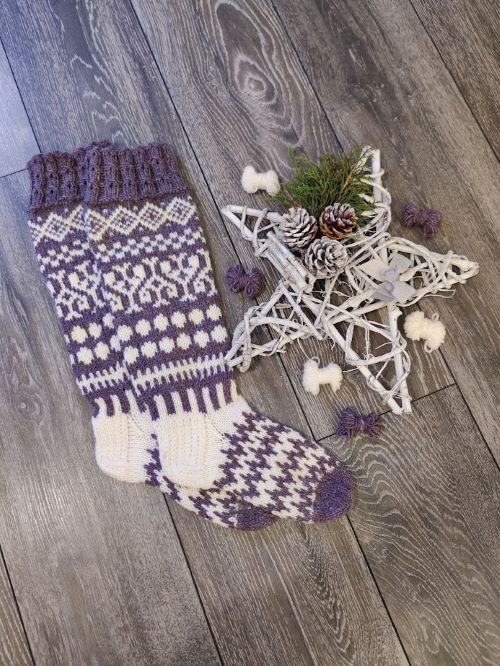 Kuura-aamuja-sukat, neuleohje