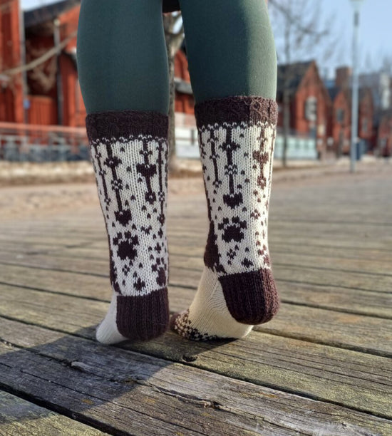 Lapinkoira-sukat, neuleohje