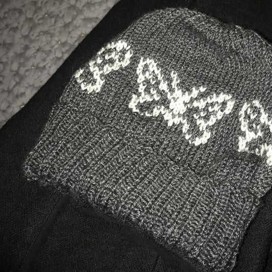 MOTH - yöperhonen-pipo, neuleohje