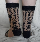 Karkeakarvainen mäykky-sukat, neuleohje