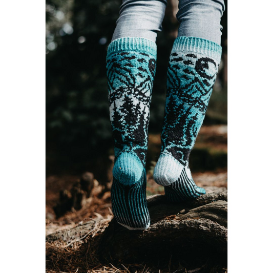 Metsän ruhtinas-kirjoneulesukat, neuleohje