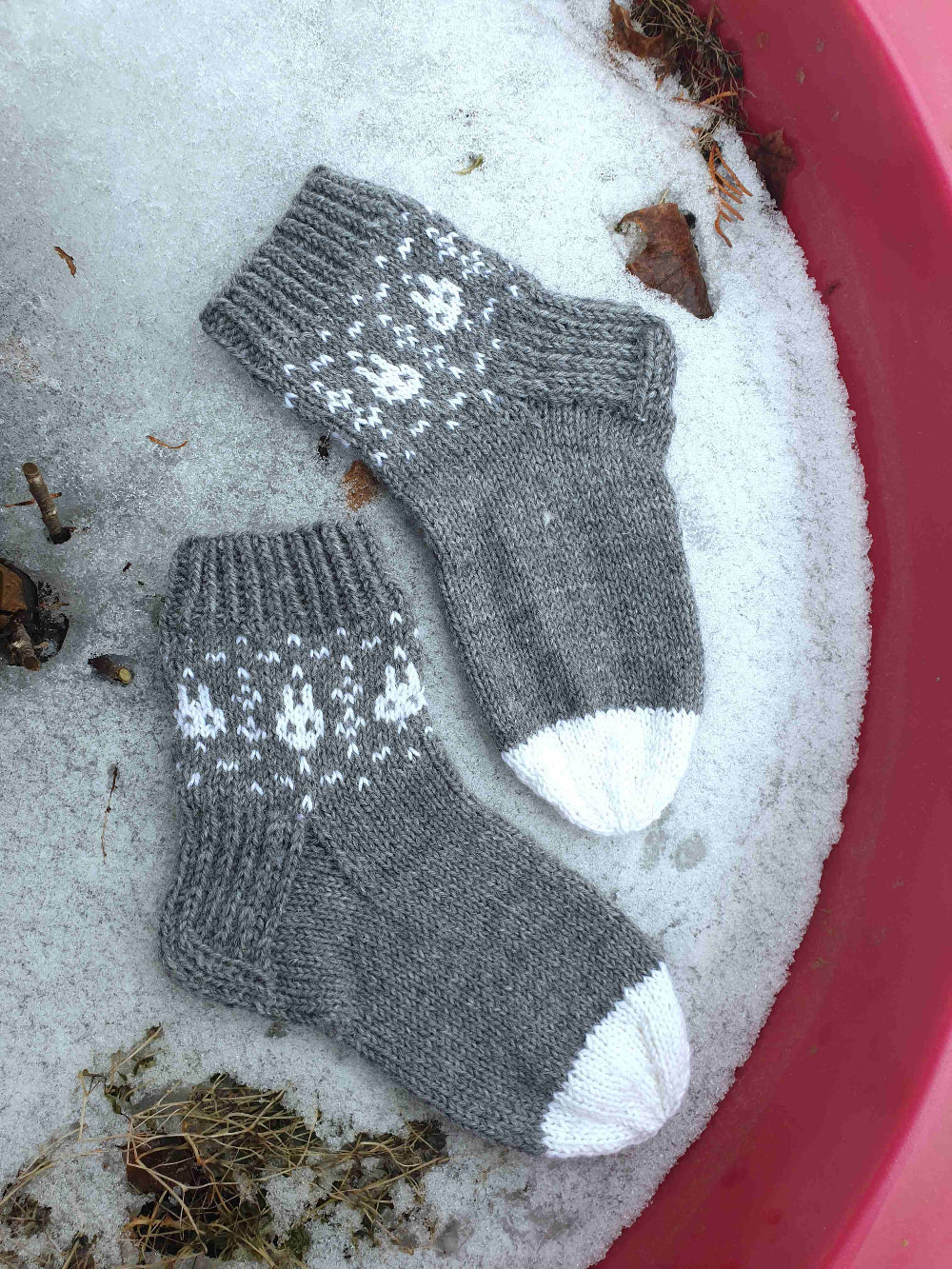 Pääsiäispupu-sukat, neuleohje