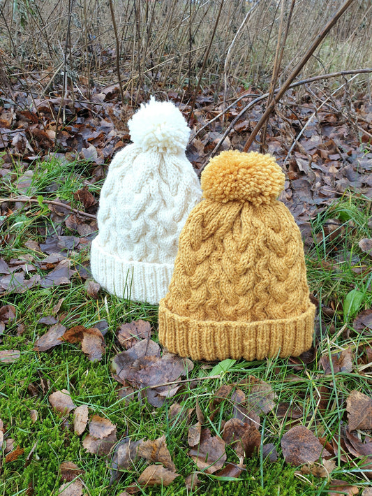 Omalla polulla-palmikkopipo, neuleohje