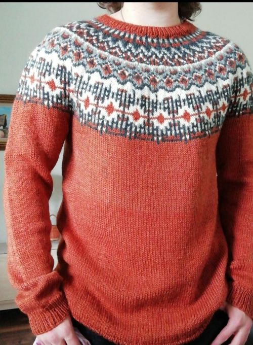 Polku-kaarrokeneule, neuleohje