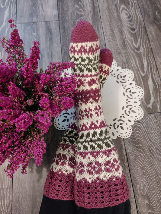 Suonlaulu-villasukat, neuleohje