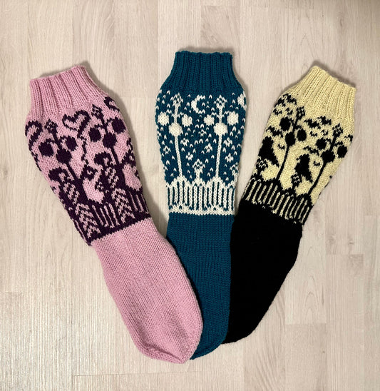 Valojen alla-sukat, neuleohje