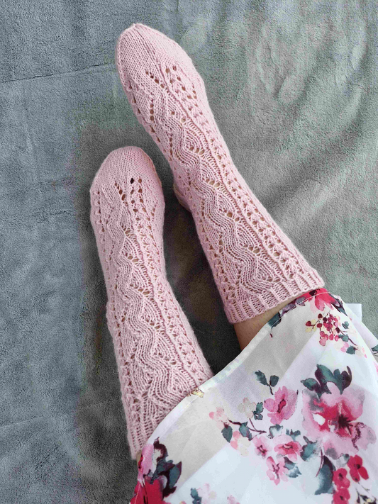 Vuodenaikasukat, neuleohjekokoelma