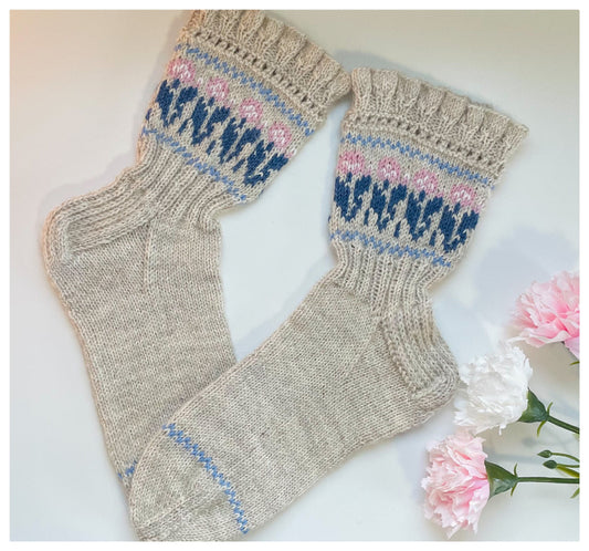 Äitienpäiväsukat, neuleohje