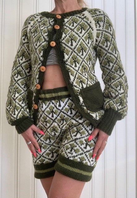 Apila-shortsit, neuleohje