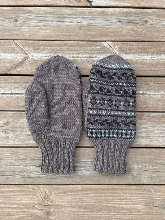 Onteloneulotut Erämaa-lapaset, neuleohje