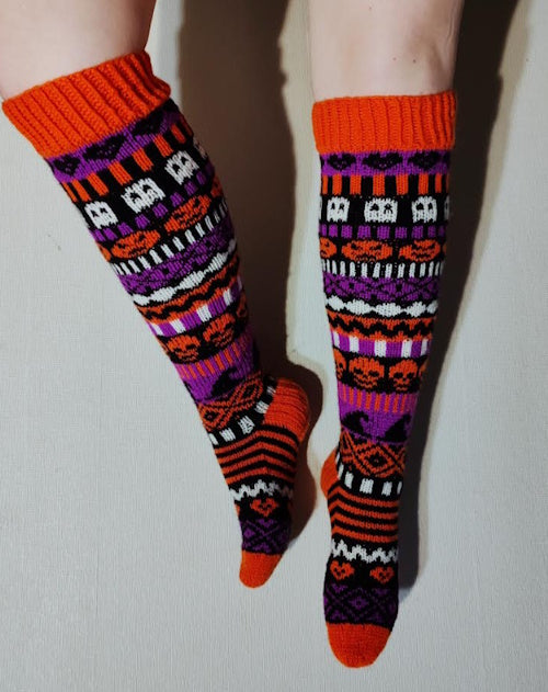 Fall lover-sukat, neuleohje