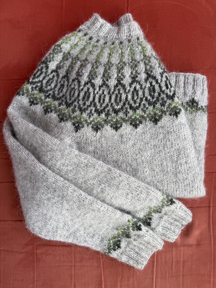 Fiina-kaarrokeneule, neuleohje