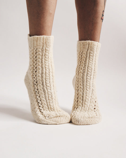 Jalo-sukat, neuleohje