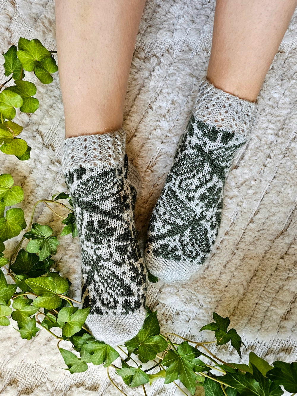 Korennot-sukat, neuleohje