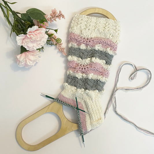 Kotoisat-villasukat, neuleohje