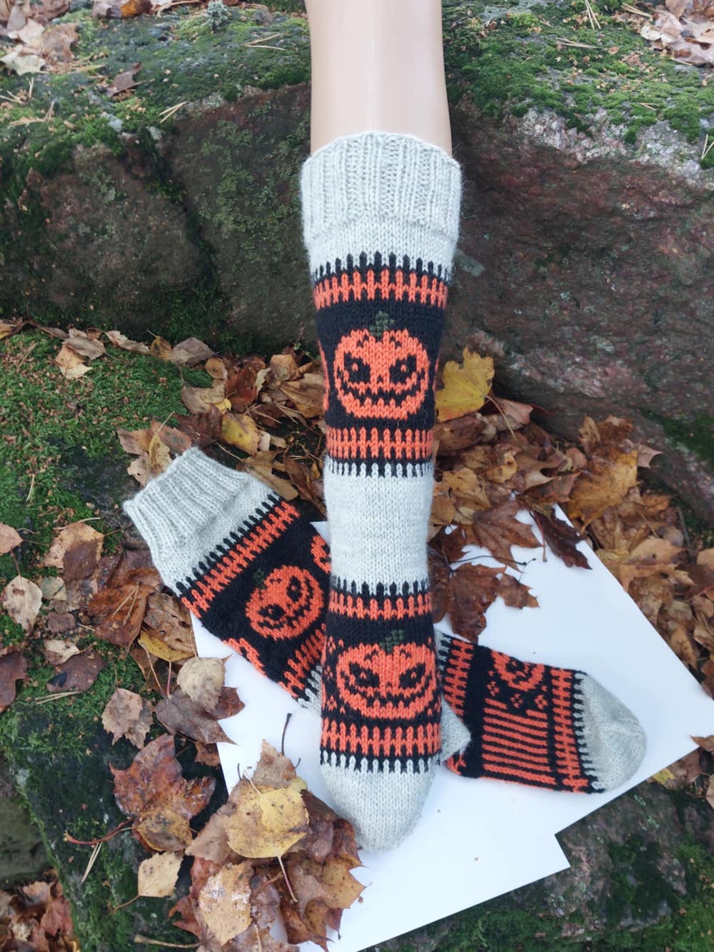 Kurpitsainen-sukat, neuleohje