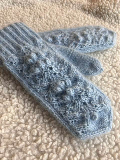 Lumikuningatar-lapaset, neuleohje