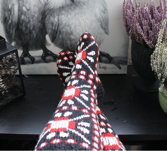 Martta-kirjoneulesukat, neuleohje