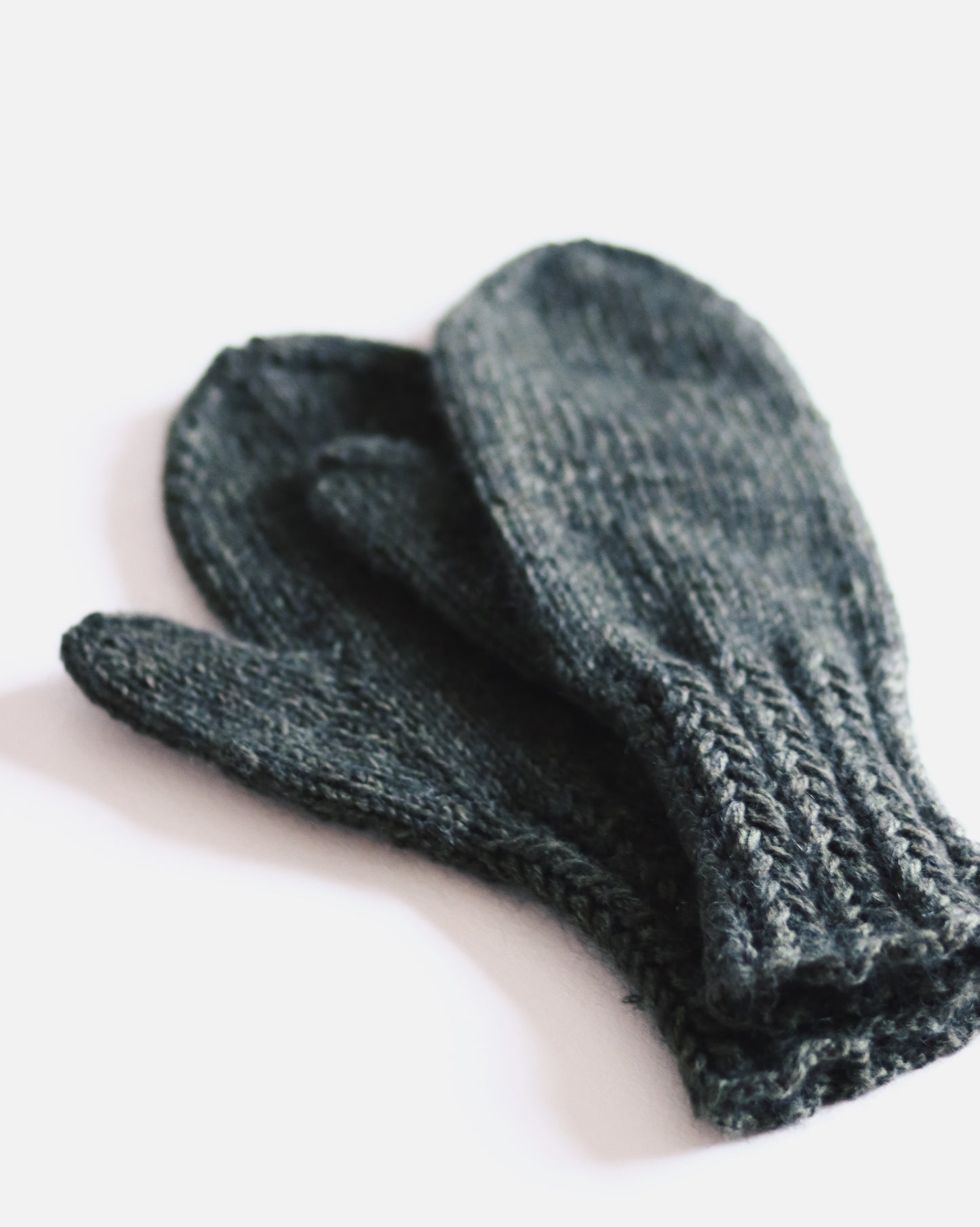 Hannemaridesign lempilapaset, neuleohje