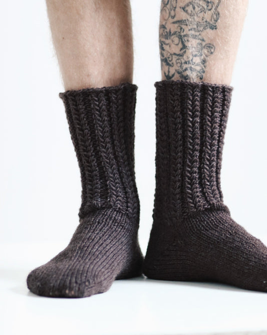 Metsä-sukat koko perheelle, neuleohje