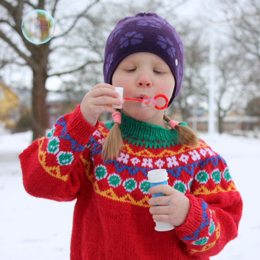 Party kid-kaarrokeneule, neuleohje