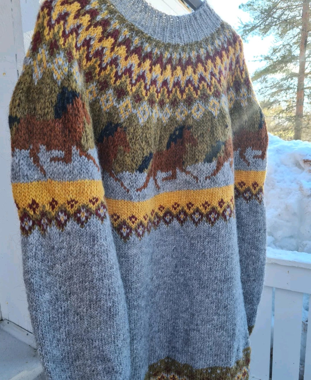 Ravuri-kaarrokeneule, neuleohje