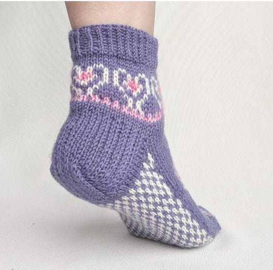 Soma-villasukat, neuleohje