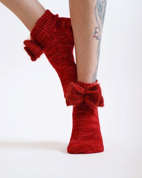 WoWBow-sukat ja rusetti, neuleohje