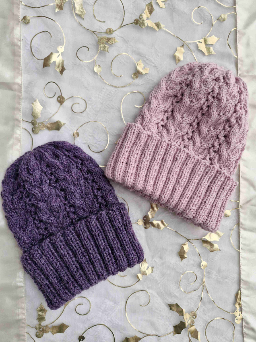 Hello Winter-palmikkopipo, neuleohje