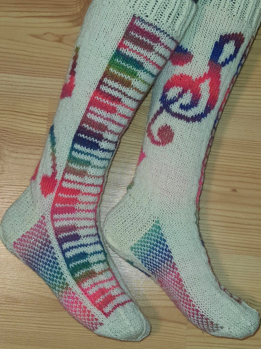 Music for my feet-kirjoneulesukat, neuleohje