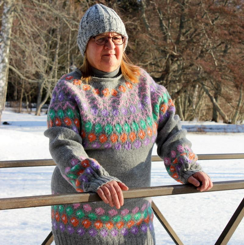 Pearl-kaarrokeneule, neuleohje