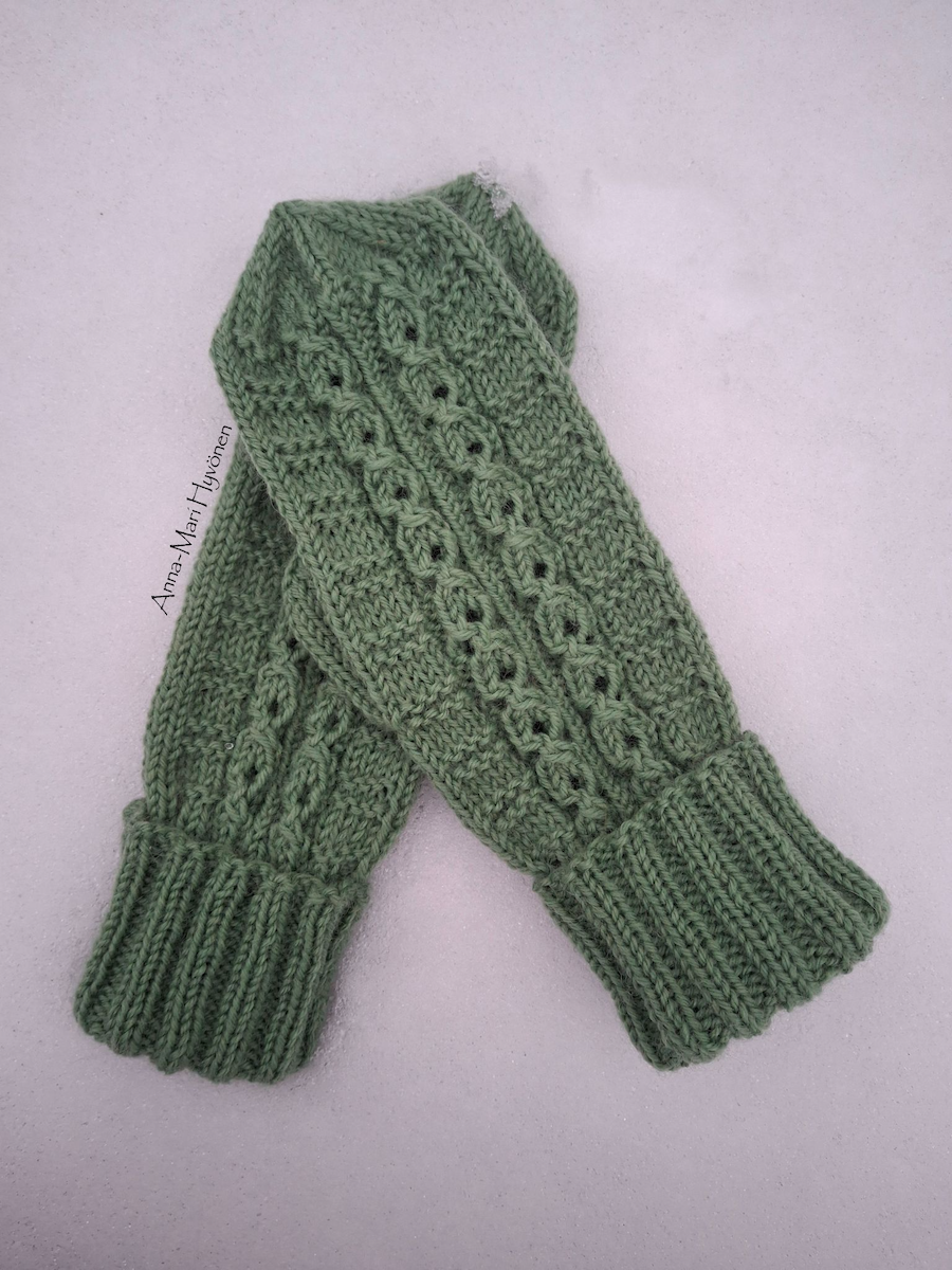 Pirtelö-lapaset, neuleohje