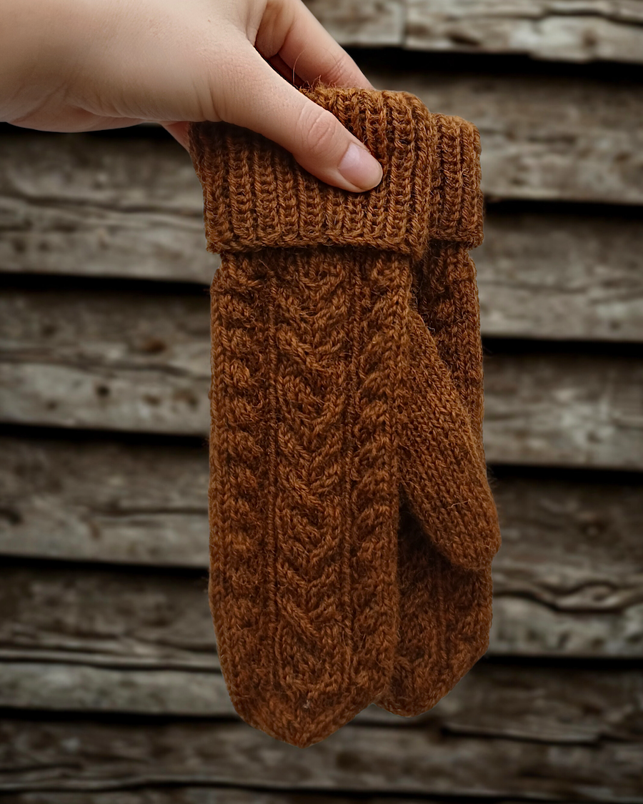 Pirtti-palmikkolapaset, neuleohje