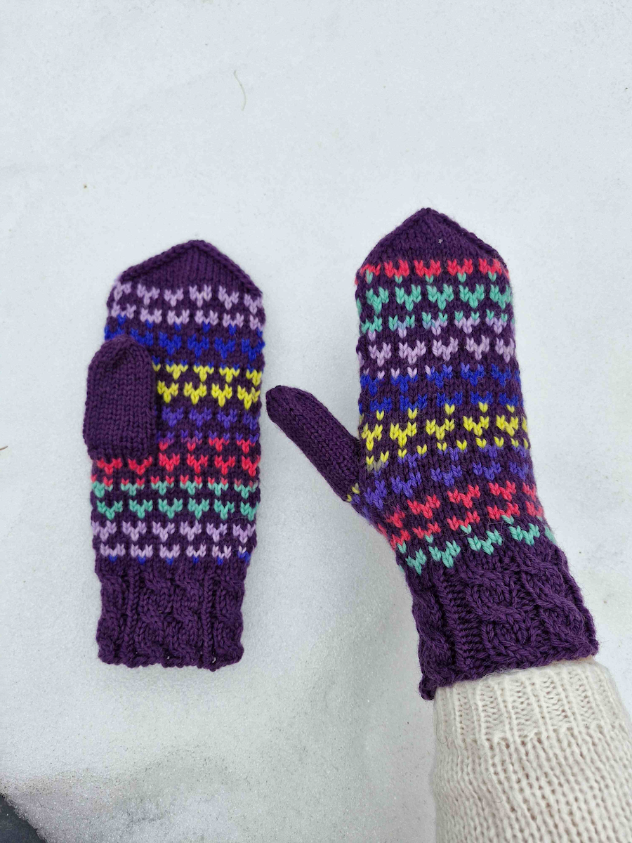 Pretty little hearts-kirjoneulelapaset, neuleohje