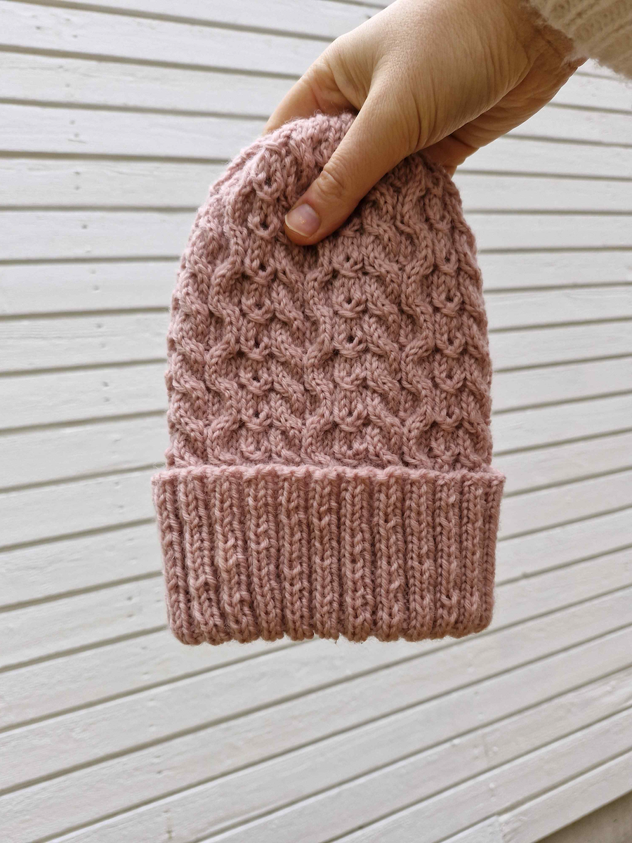 Queria-palmikkopipo, neuleohje