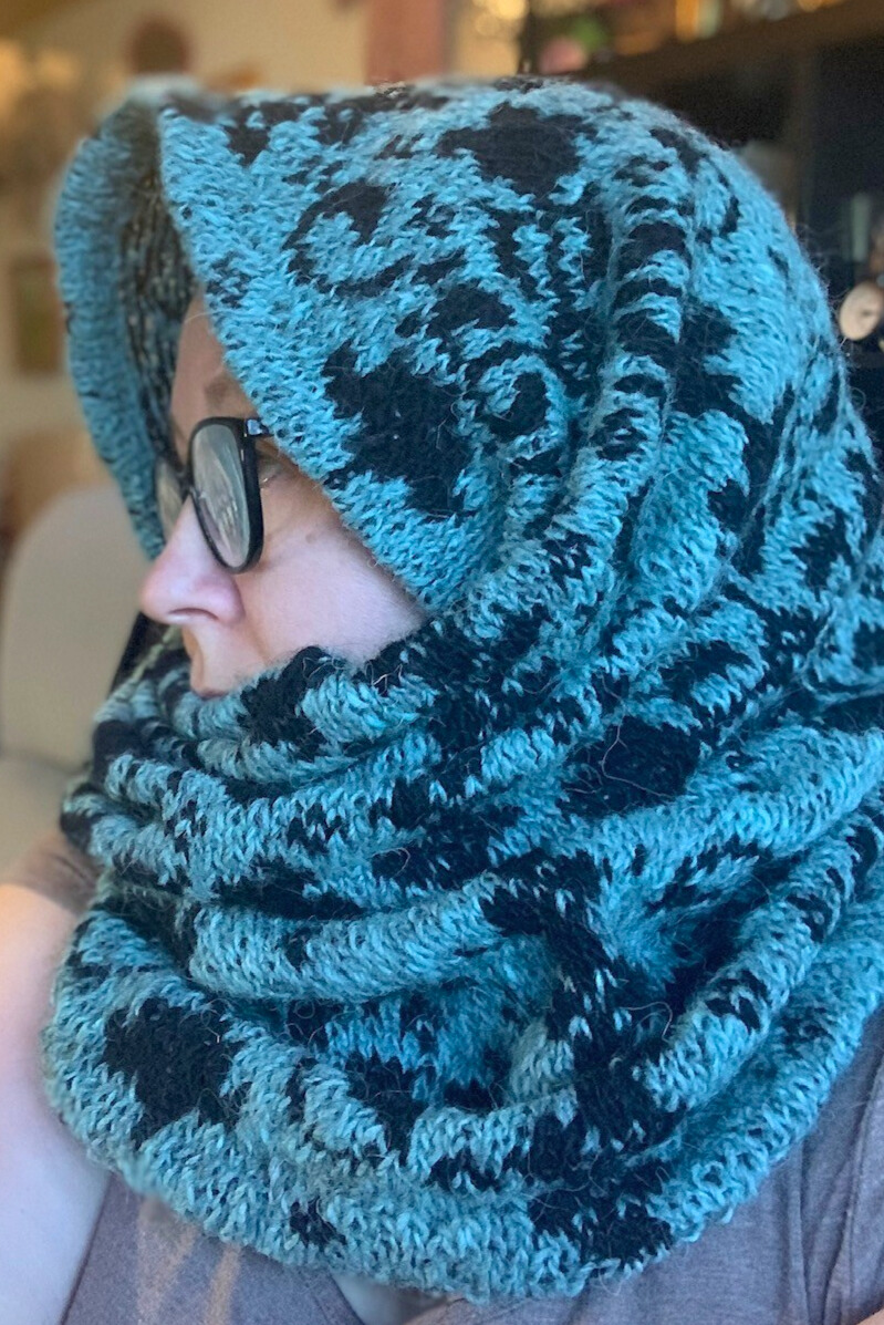 Toini-tuubihuivi, neuleohje