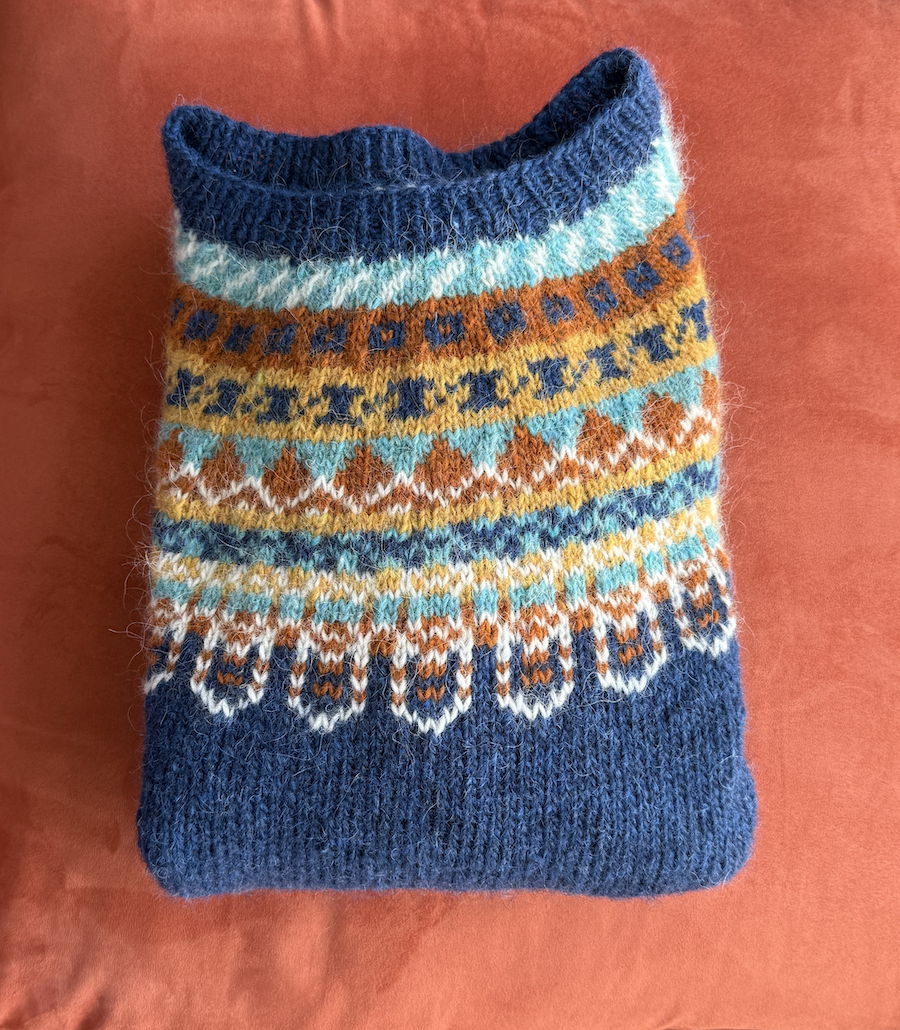 Aztek-kaarrokeneule, neuleohje