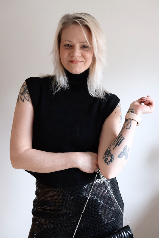 Black to Black-poolo, neuleohje