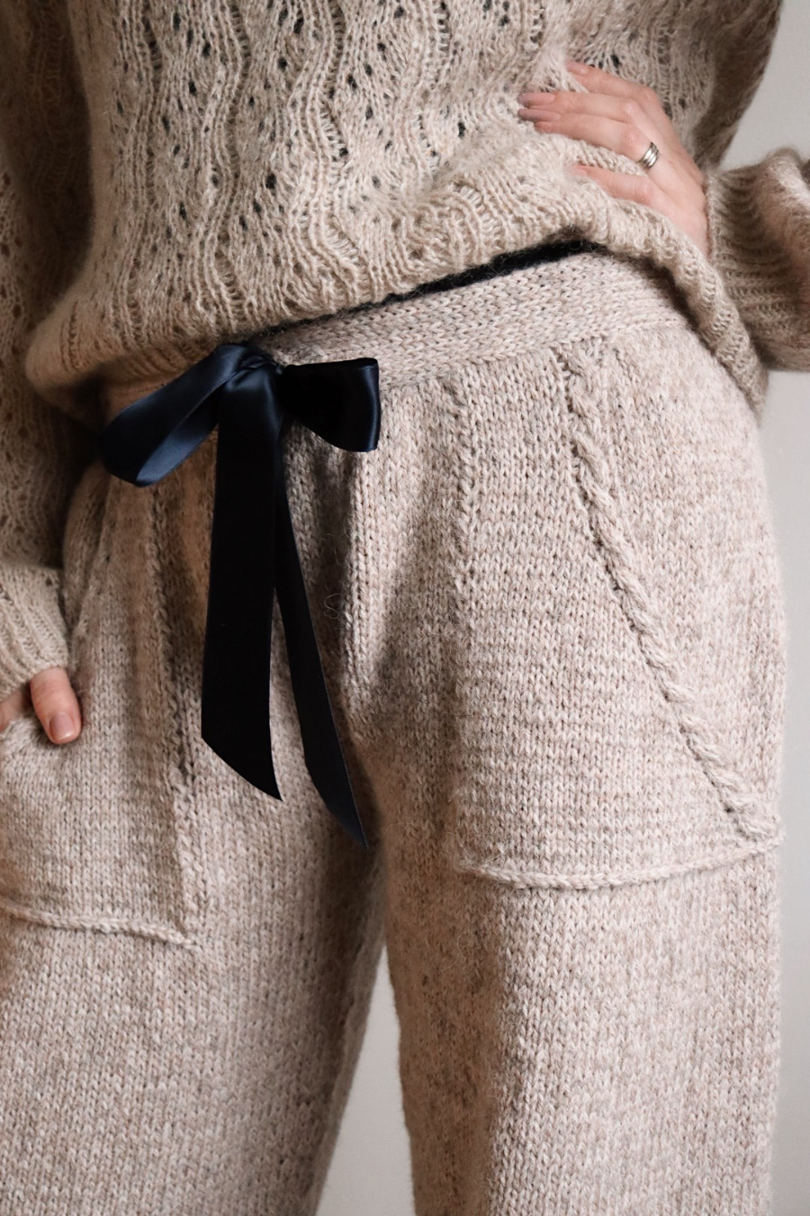 Hygge-housut, neuleohje