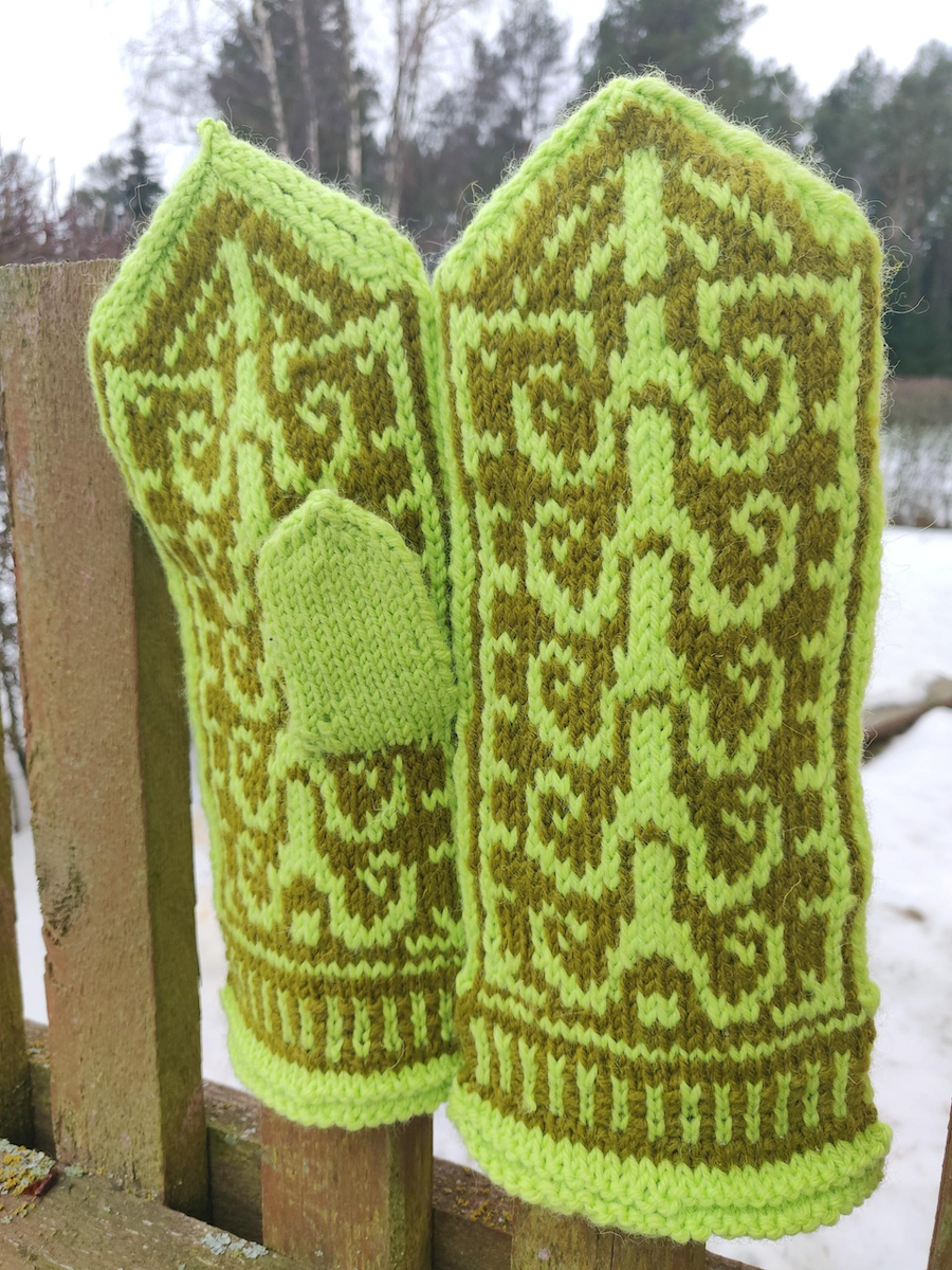 Loitsu-kirjoneulelapaset, neuleohje