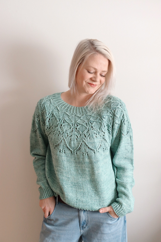 Minttu-kaarrokeneule, neuleohje