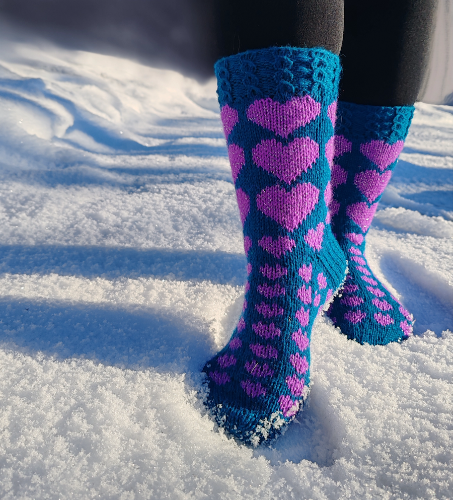 Moon Love-kirjoneulesukat, neuleohje