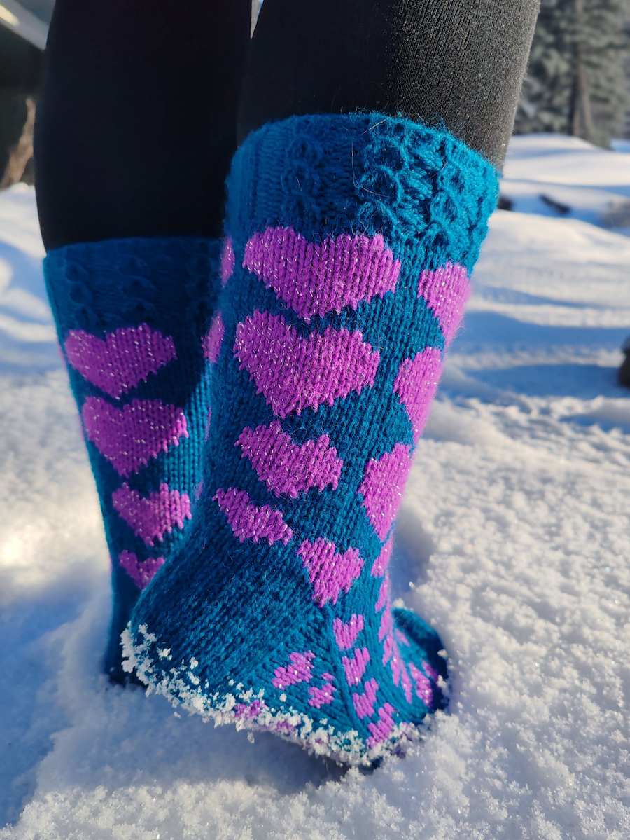 Moon Love-kirjoneulesukat, neuleohje